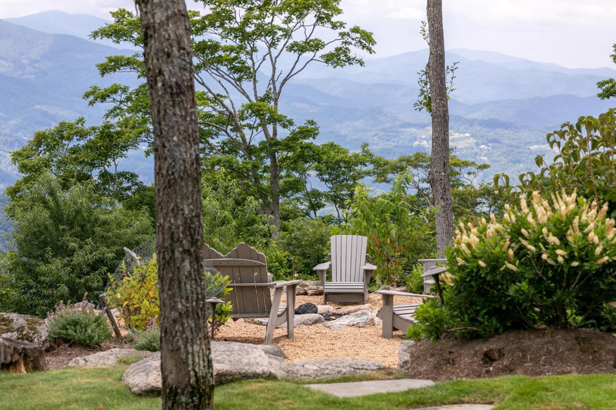 The Outside Inn At Eagles Nest เบนเนอร์เอลค์ ภายนอก รูปภาพ